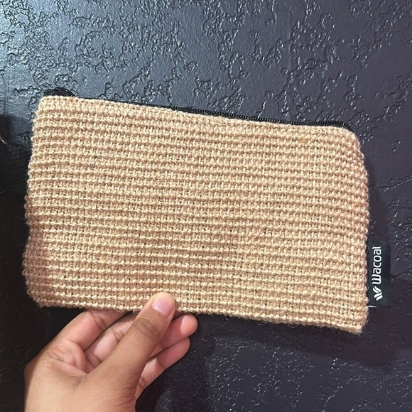 Wacoal Jute & Cotton Double Strap Tote With Detachable Matching Wristlet Pouch - Picture 3 of 7